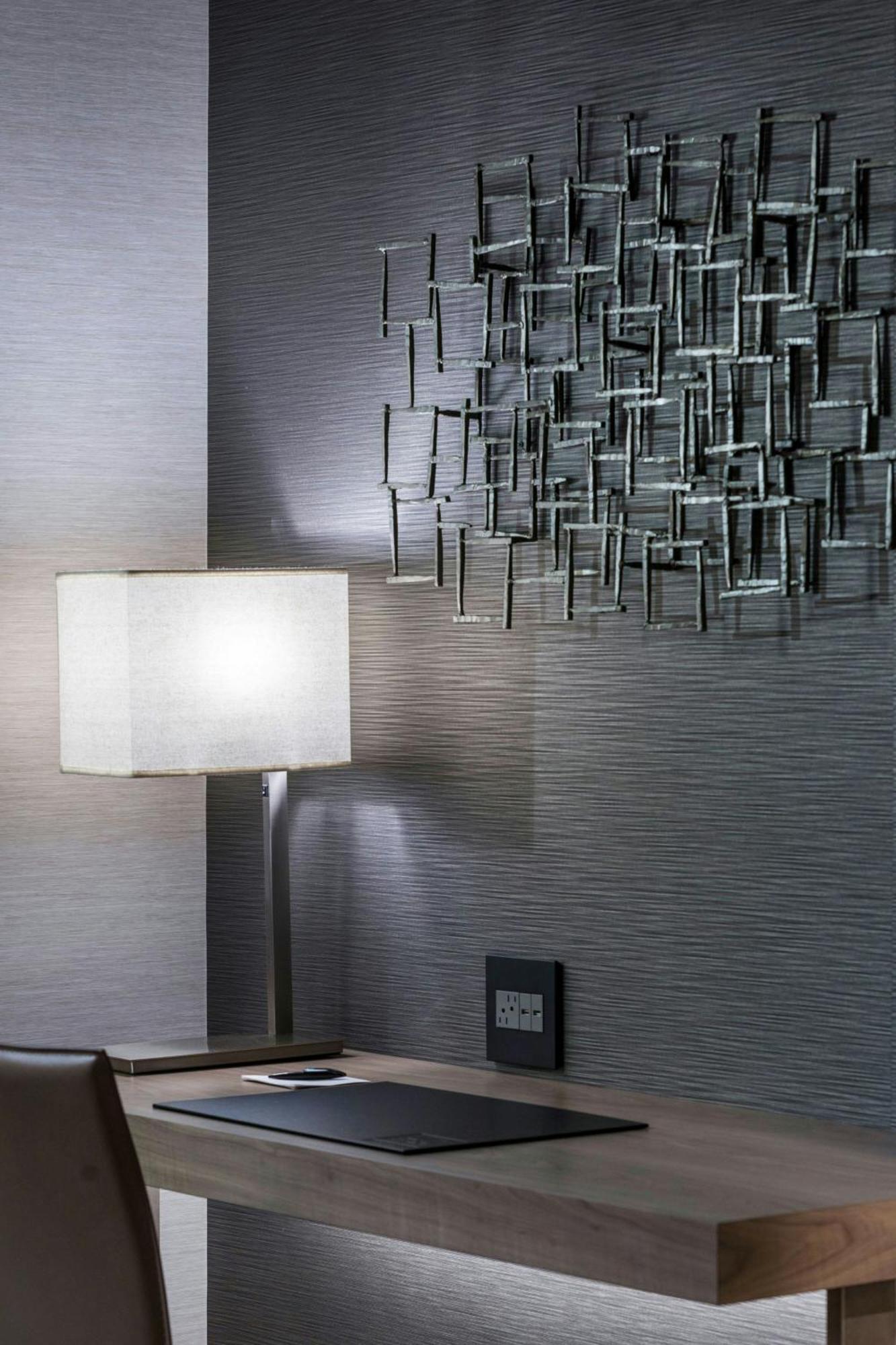 Ac Hotel By Marriott Boston North Medford Extérieur photo