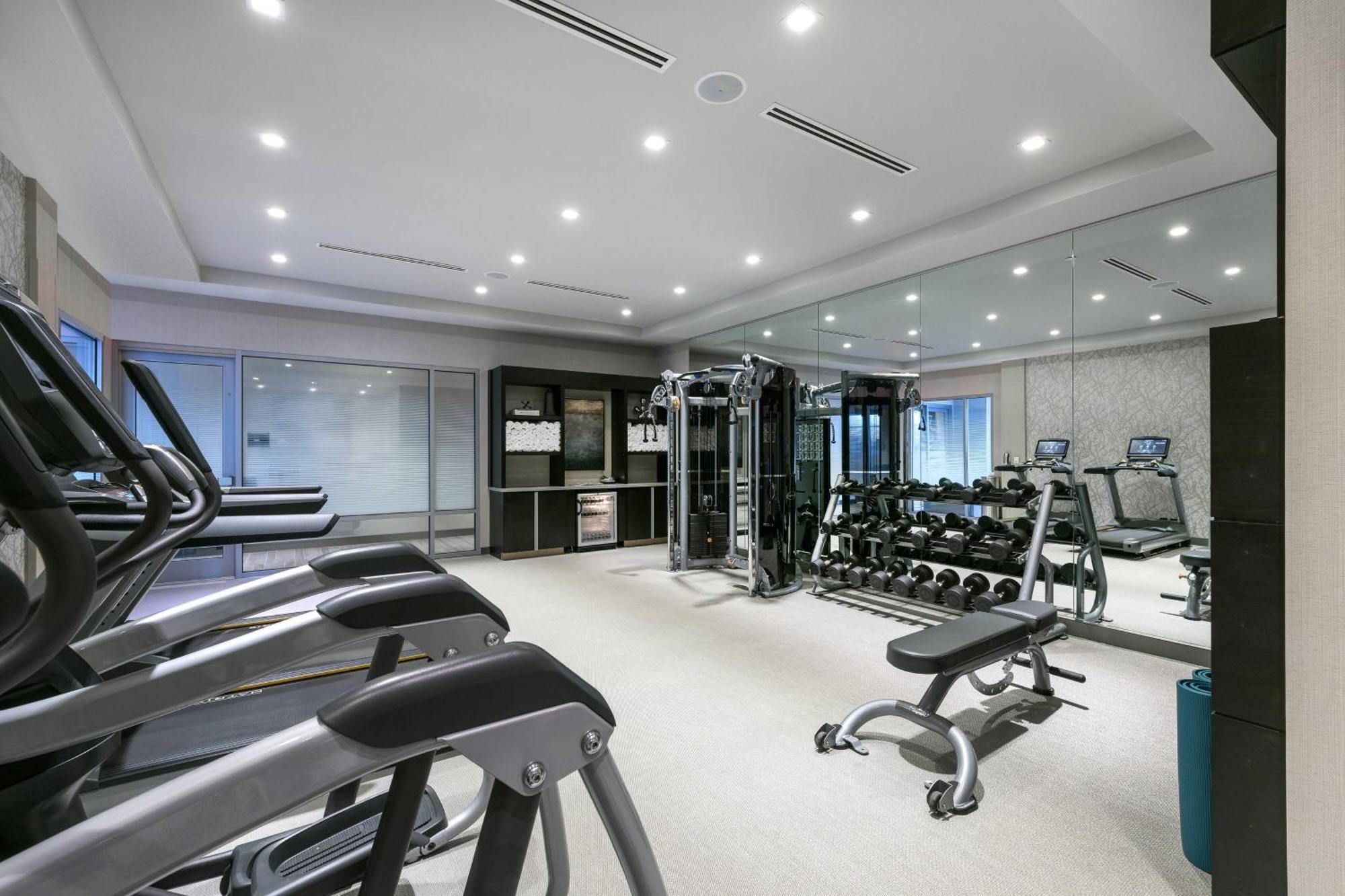 Ac Hotel By Marriott Boston North Medford Extérieur photo