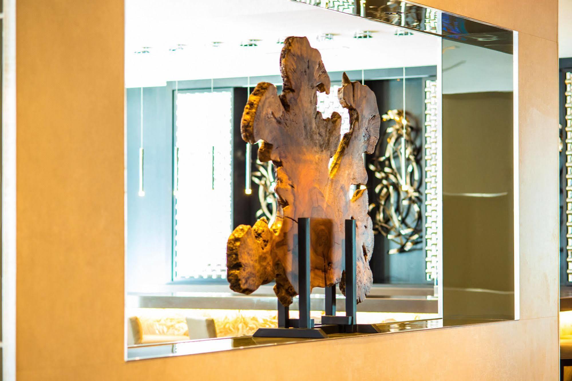 Ac Hotel By Marriott Boston North Medford Extérieur photo